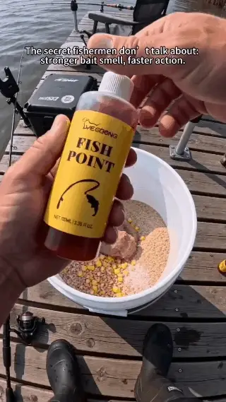 🎣 Concentrated Fish Attractant Liquid – 🐟Fast-Acting Red Worm Formula