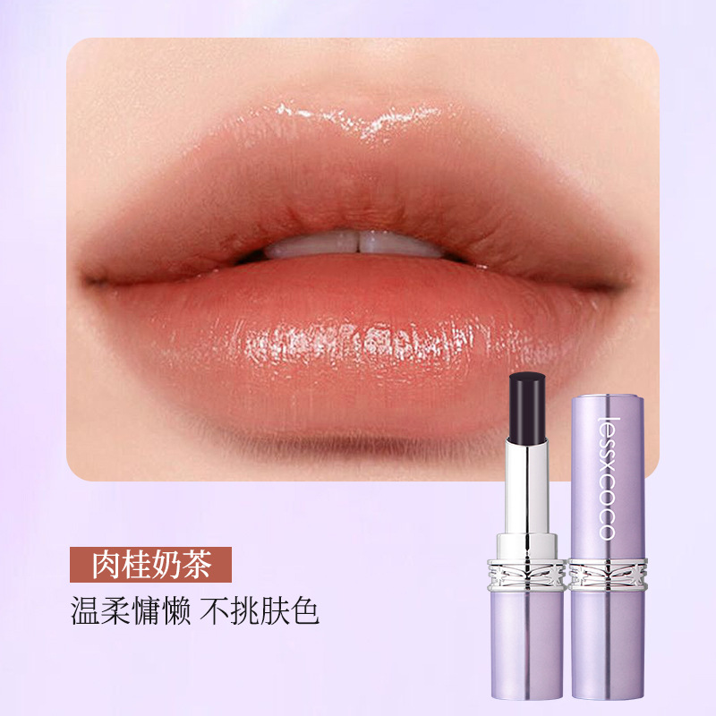 Lipstik Tanpa Noda dari Alam Sihir Hitam