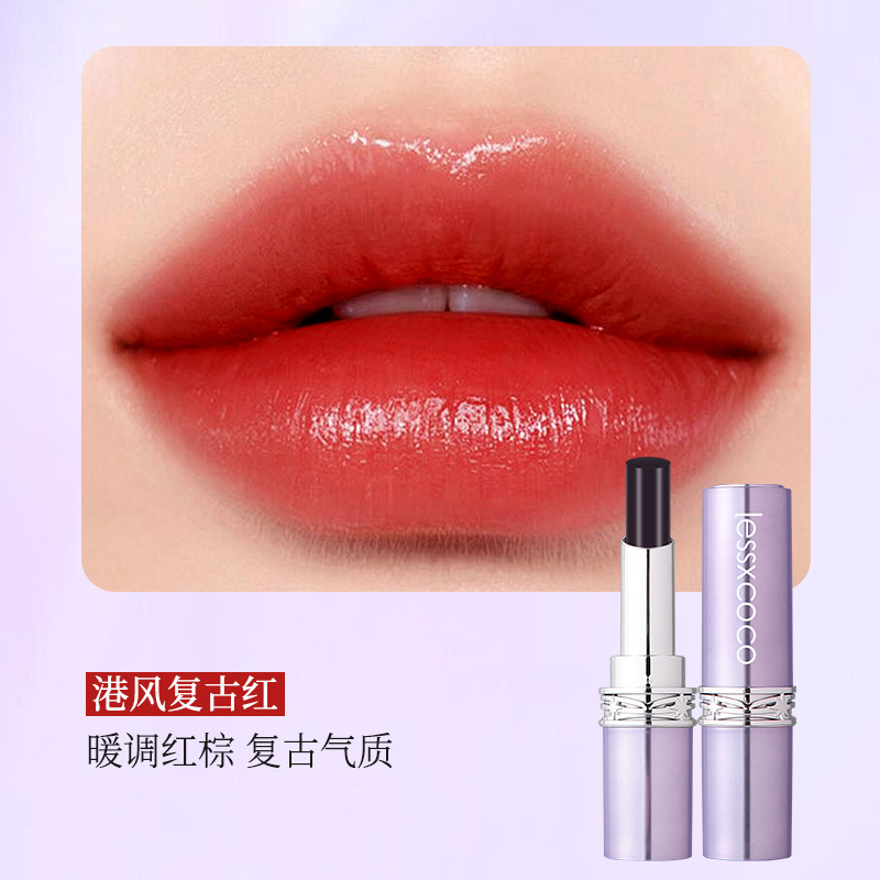 Lipstik Tanpa Noda dari Alam Sihir Hitam