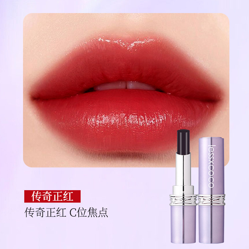 Lipstik Tanpa Noda dari Alam Sihir Hitam