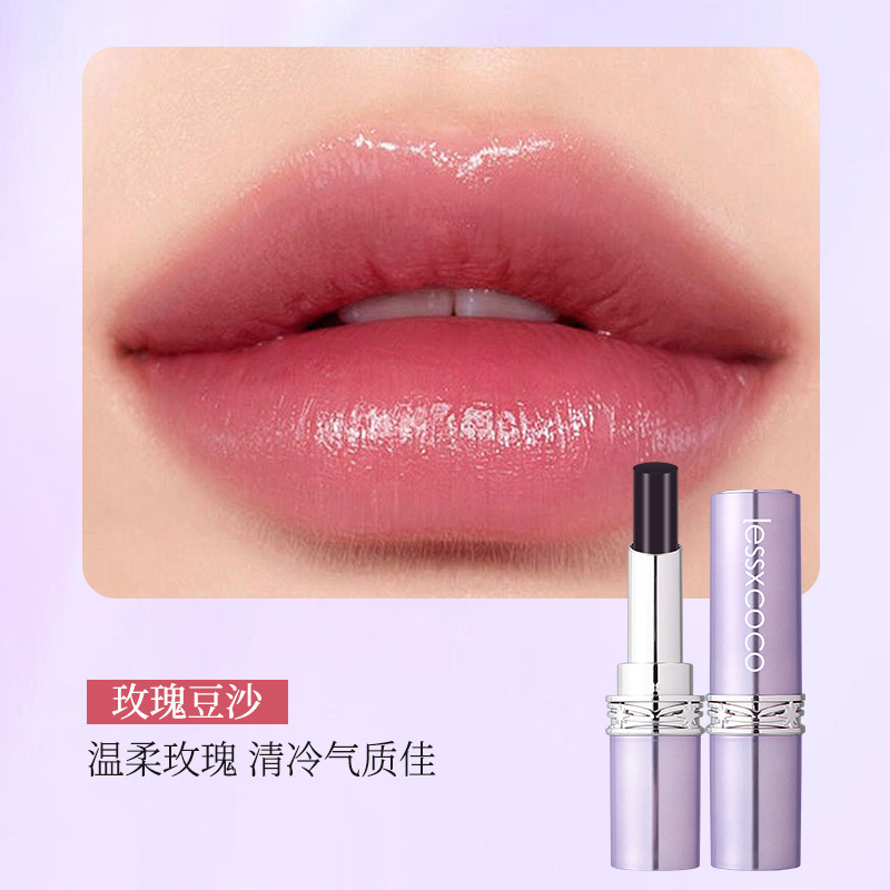 Lipstik Tanpa Noda dari Alam Sihir Hitam