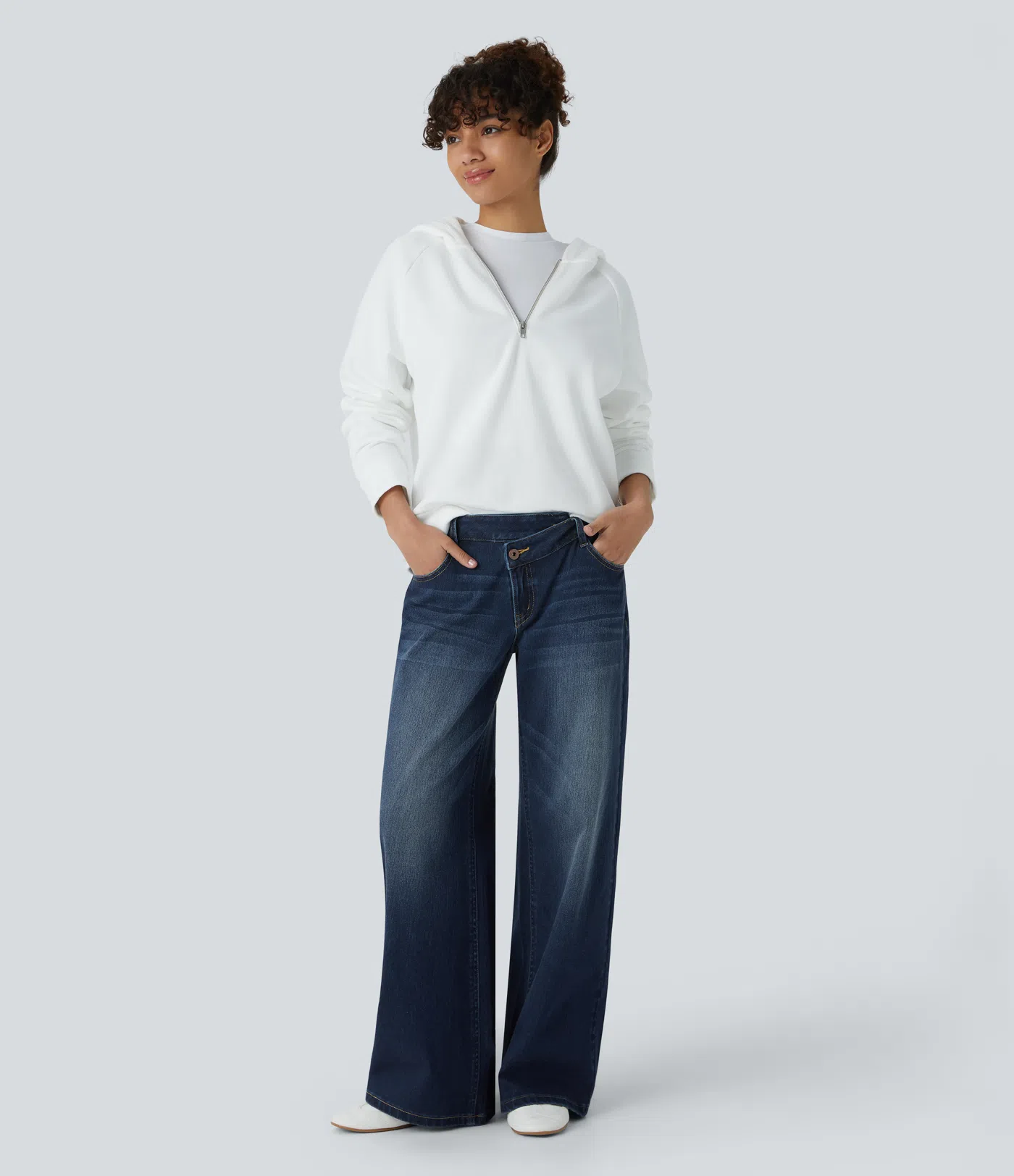 Asymmetric Low Rise Zipper Pockets Baggy Wide Leg Washed Casual Jeans