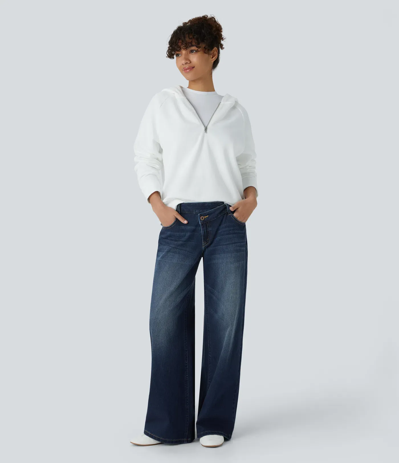 Asymmetric Low Rise Zipper Pockets Baggy Wide Leg Washed Casual Jeans
