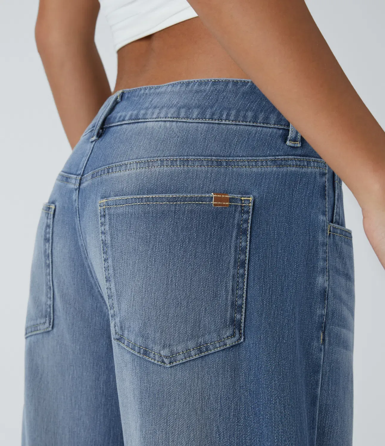 Asymmetric Low Rise Zipper Pockets Baggy Wide Leg Washed Casual Jeans