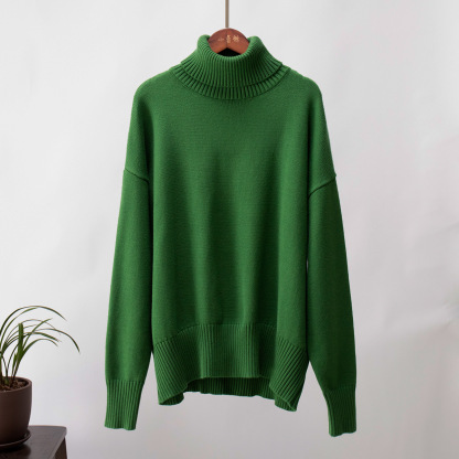 Loose knitted pullover sweater for women