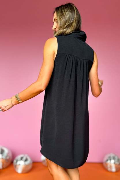 Lapel Sleeveless Collared Crepe Dress