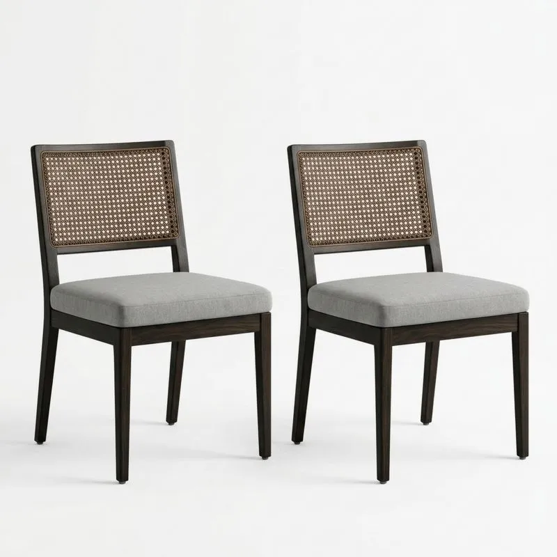 2er-Set Eichenholzstühle mit Rattan und grauem Stoff