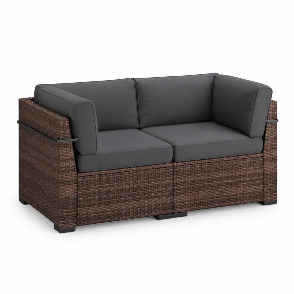Dwuosobowa sofa z technorattanu z antracytowymi poduszkami