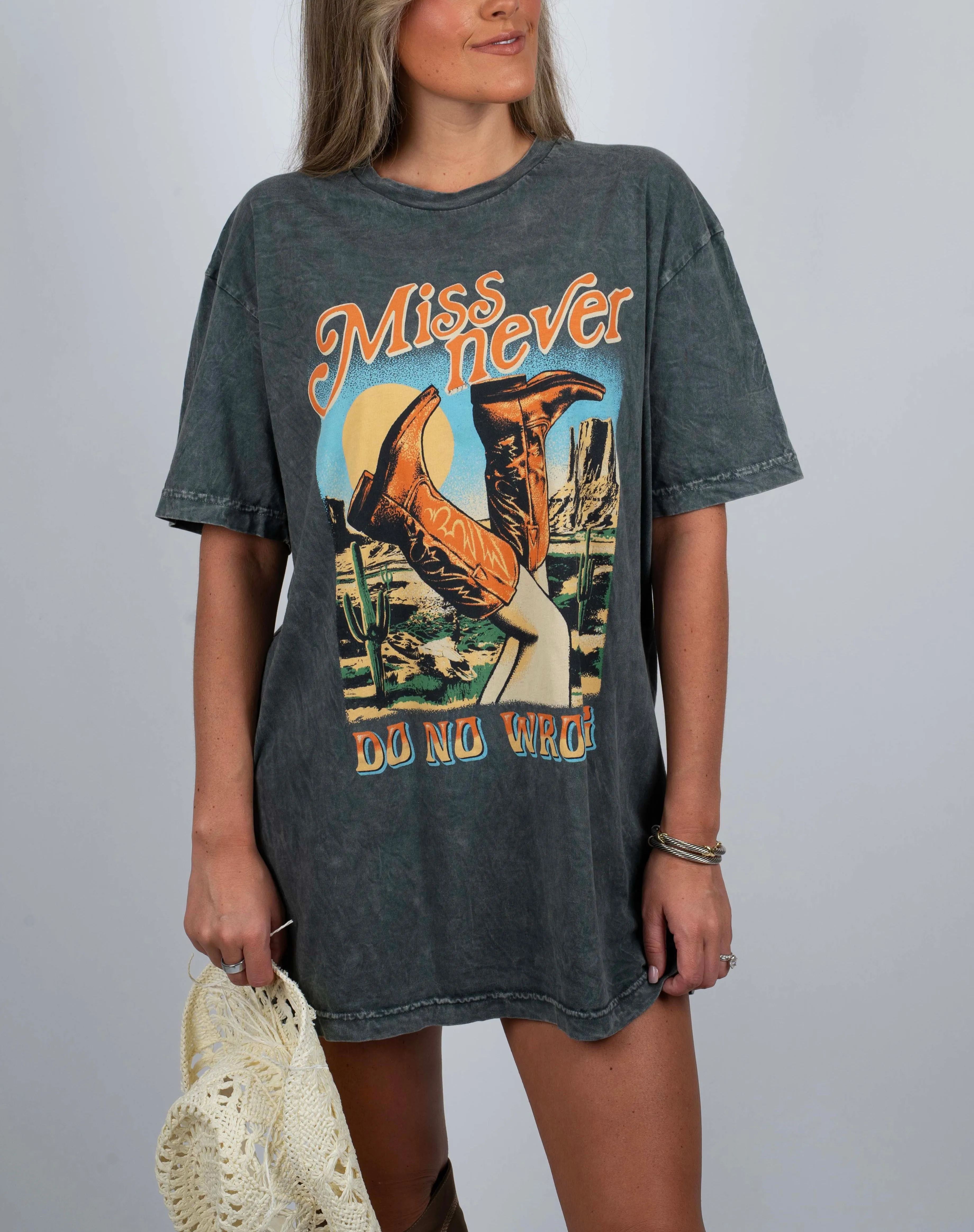 Miss Never Do Wrong Graphic Tee