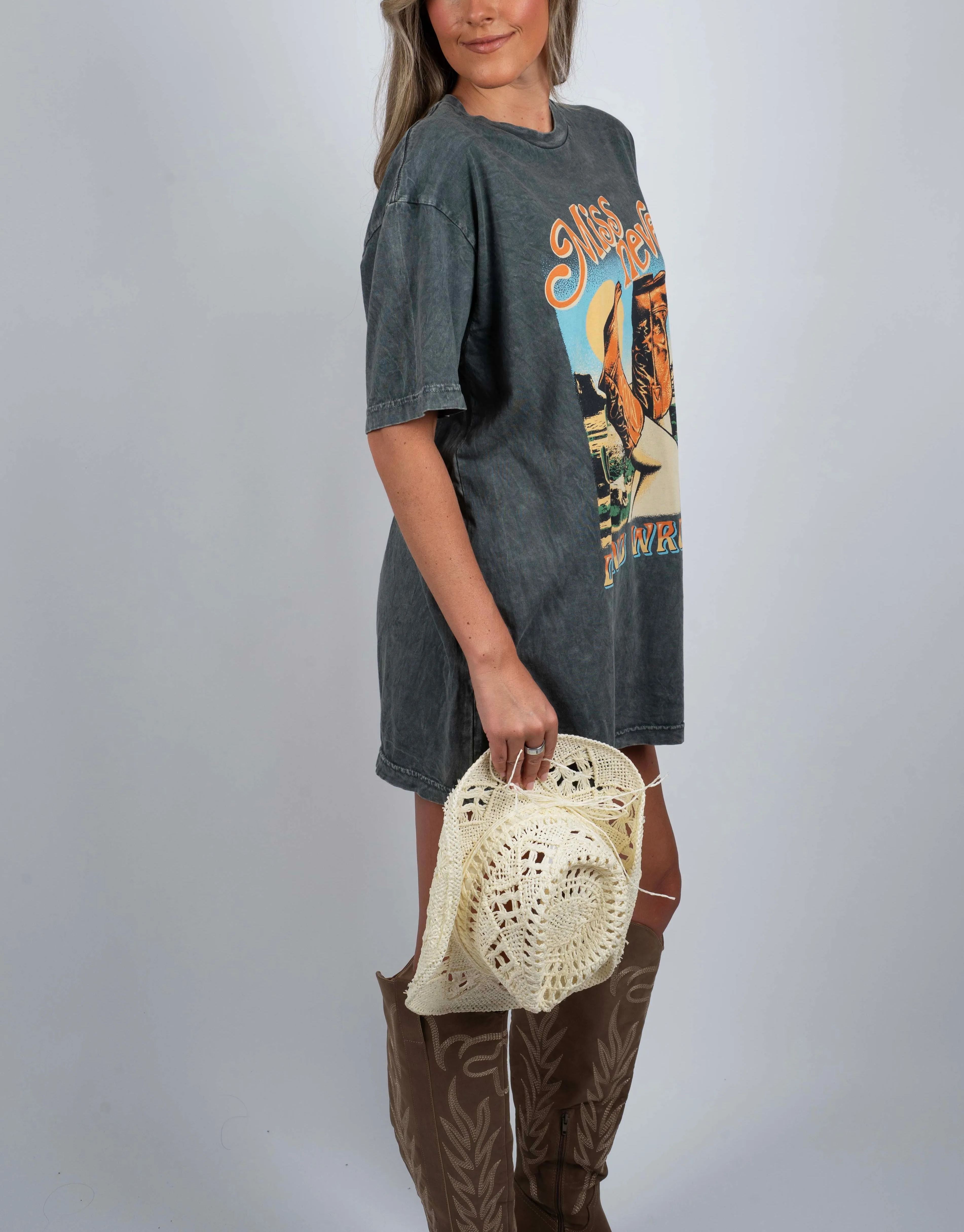 Miss Never Do Wrong Graphic Tee