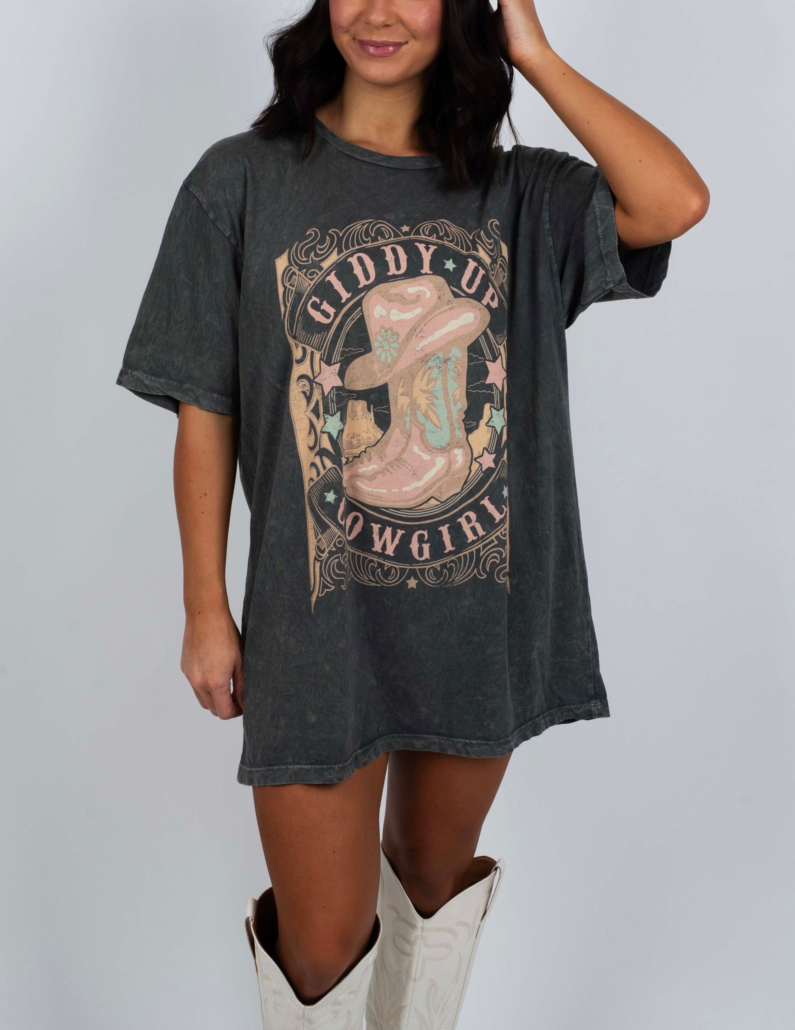 Giddy Up Cowgirl Graphic Tee