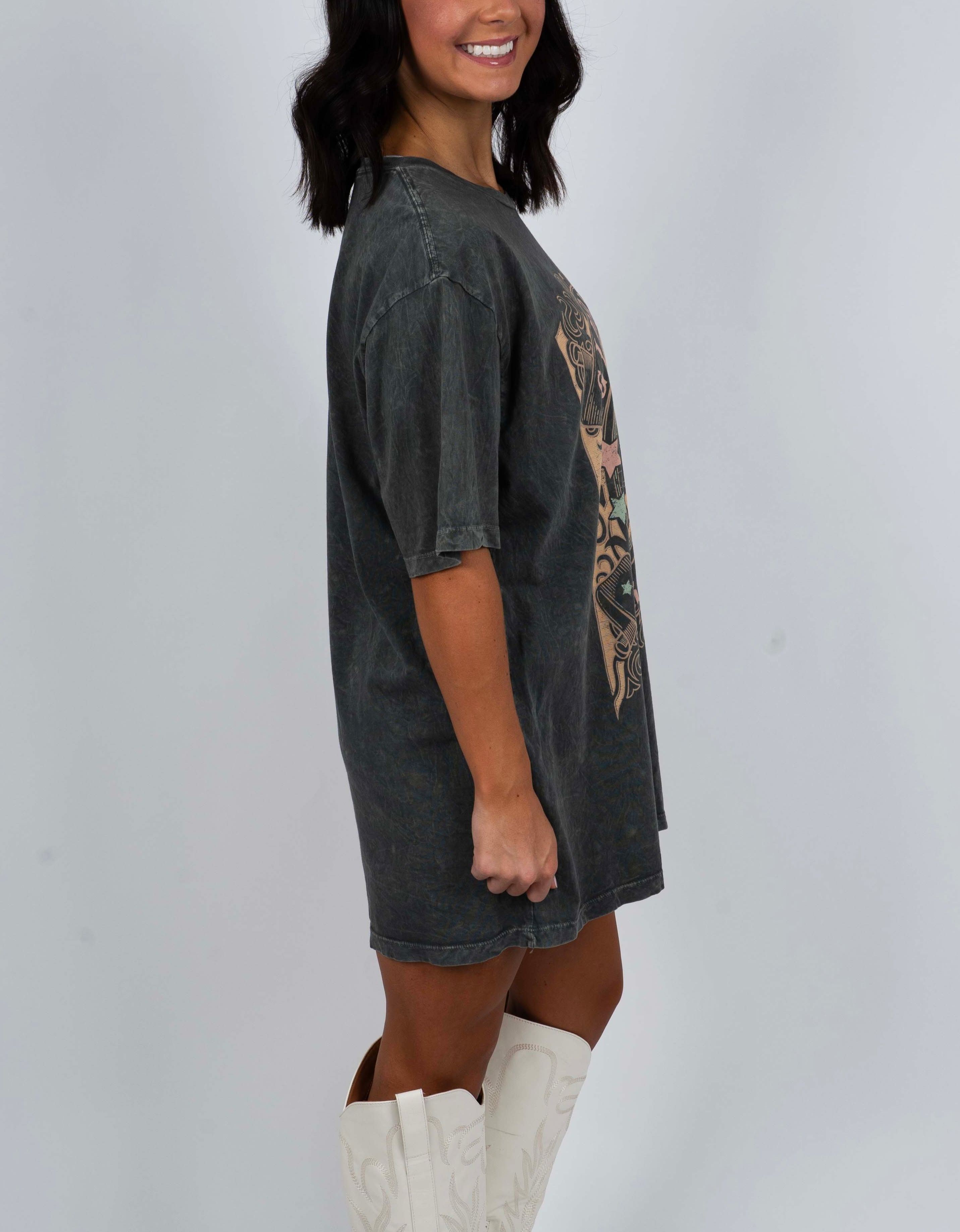 Giddy Up Cowgirl Graphic Tee