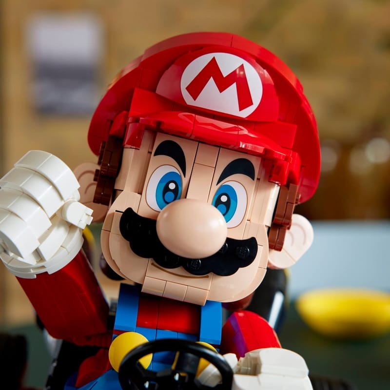 Mario Kart Standard Kart Build-and-Display Model