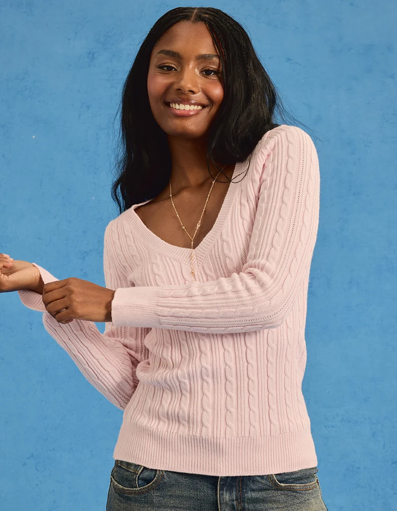 Women's V-Neck Cable Knit Long Sleeve Fitted Sweater