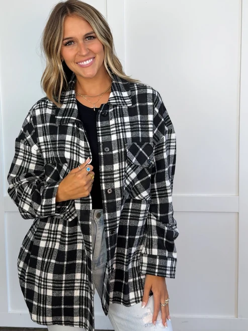 Oversized Plaid Flannel Shacket, Casual Button‑Front Layering Outerwear