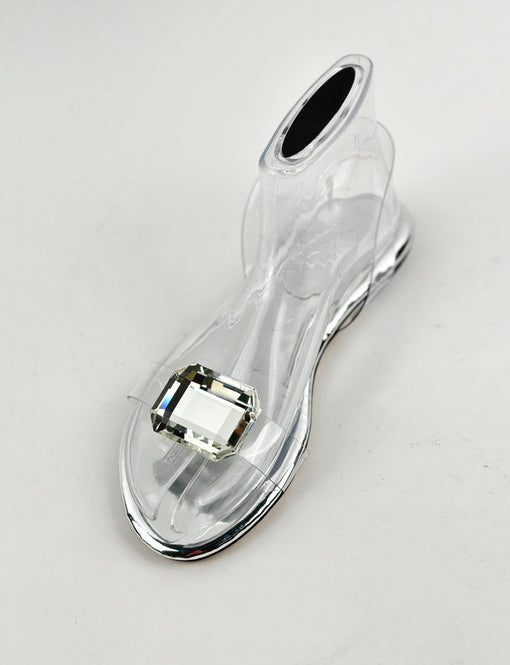 SILVER FLAT SANDAL WITH DIAMOND