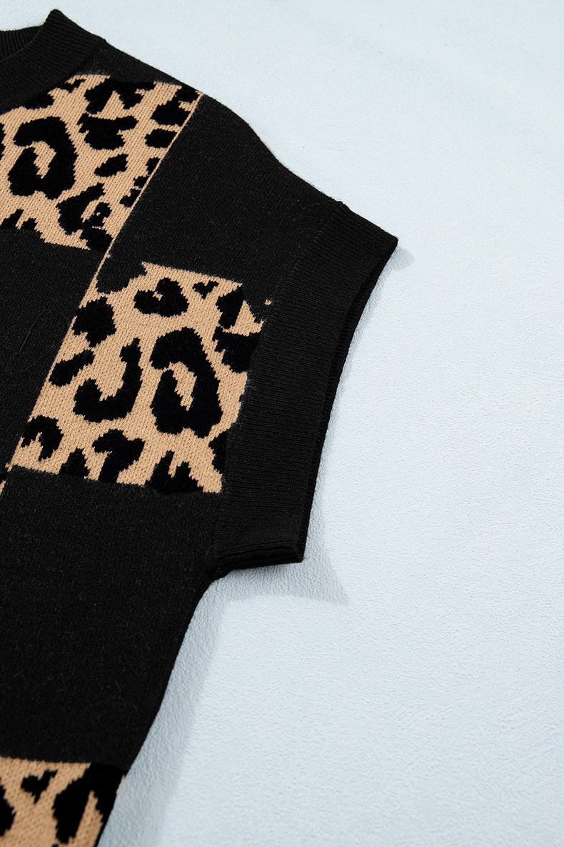 Women's Leopard Print Checkerboard Short-Sleeve Knit Top