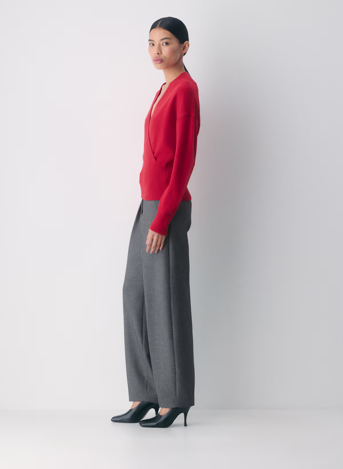 Women's Wrap V‑Neck Long Sleeve Ribbed Waist Knit Sweater