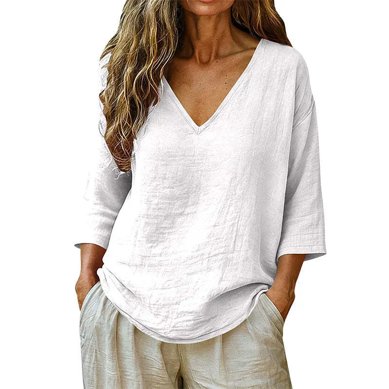 Women's Relaxed V-Neck Linen Blouse with Three-Quarter Sleeves and Curved Hem