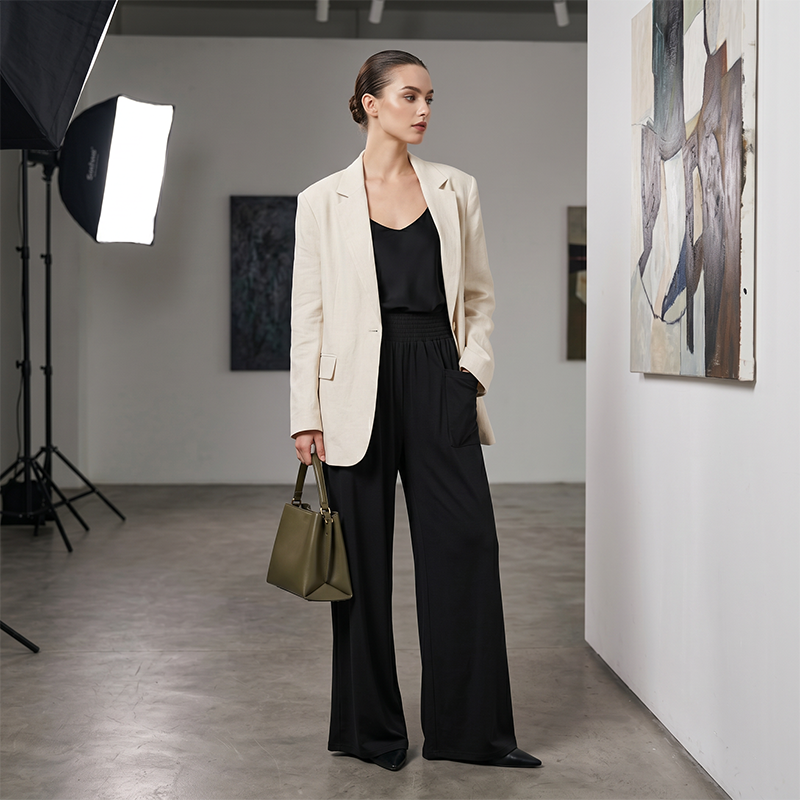Women's Casual Wide Leg Pants – Milk Silk Fabric & Elastic High Waist 🌸
