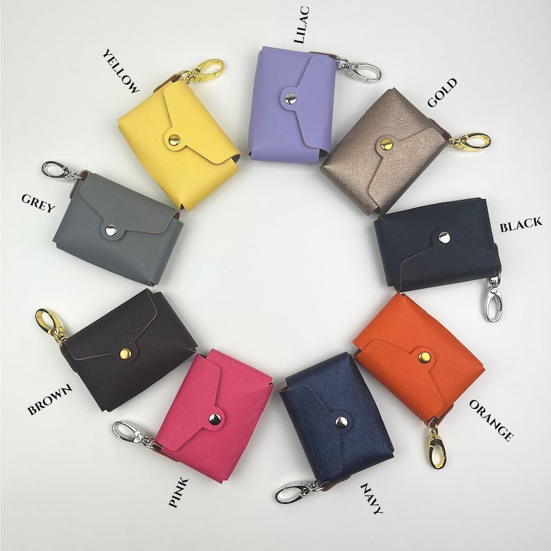 Porte-sac à crottes pour chien en cuir végétalien pratique