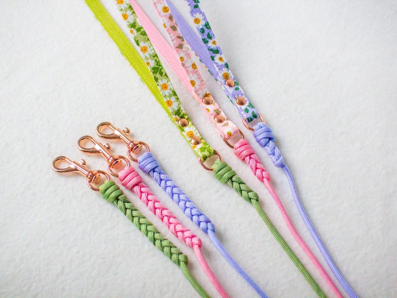 Laisse Flower légère pour chiots, petits chiens et animaux