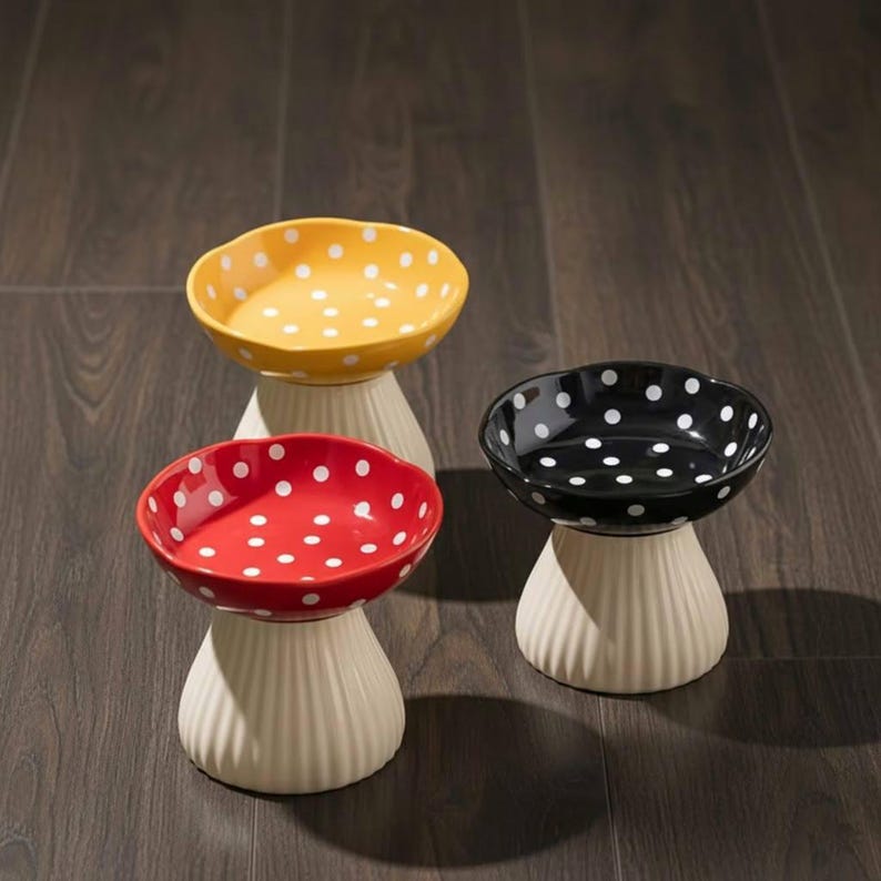 Bol pour animaux de compagnie en céramique champignon surélevé bol en céramique pour chat bol pour chiot plat de nourriture bol pour petit chien fournitures pour animaux de compagnie Décor champignon bol d'eau pour chat cadeau pour animaux de compagnie