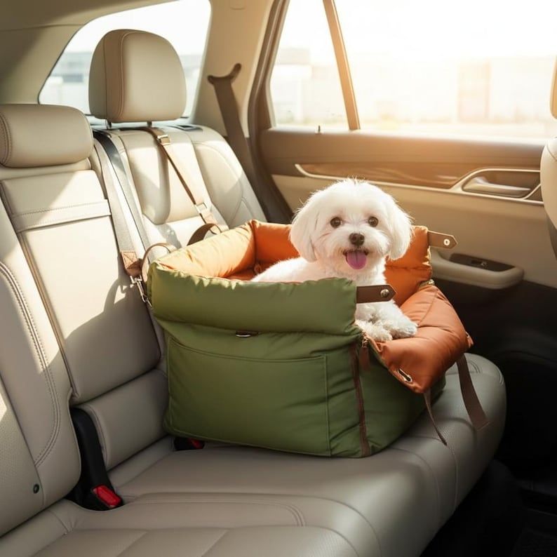 Siège d'auto de luxe en similicuir et lit de voyage pour animal de compagnie Essentiel pour une sortie hivernale