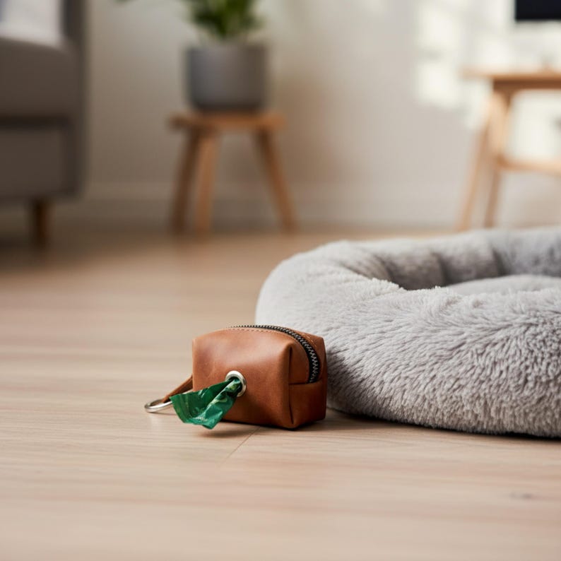 Porte-sac à crottes pour chien accessoire de promenade utile