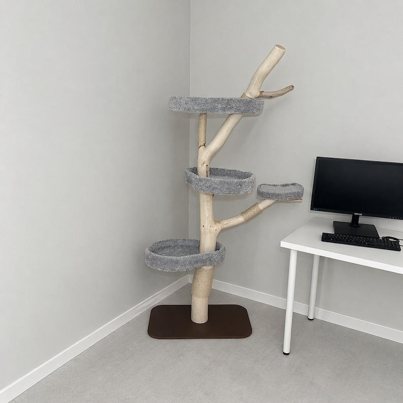 Arbre à chat au sol pour grands chats en bois avec corde de sisal