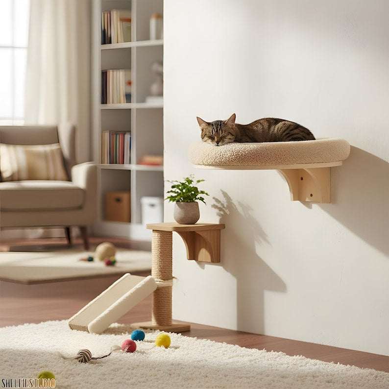 Lit mural pour chat avec étagère flottante et hamac moelleux