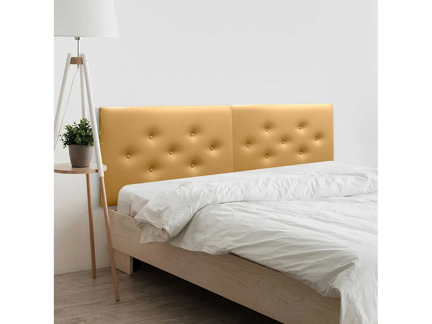 Luxuriös gepolstertes Kopfteil aus Kunstleder mit Knopfdetails-decororise