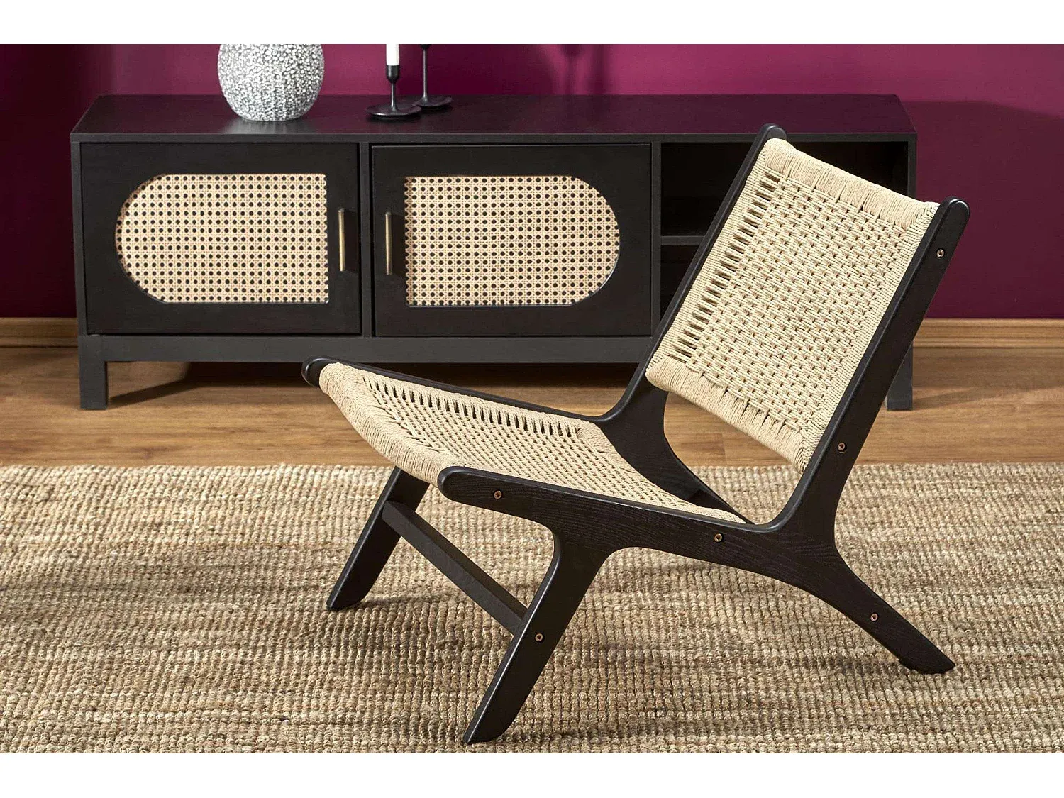 Bequemer Boho-Stil Sessel in Beige und Schwarz-decororise