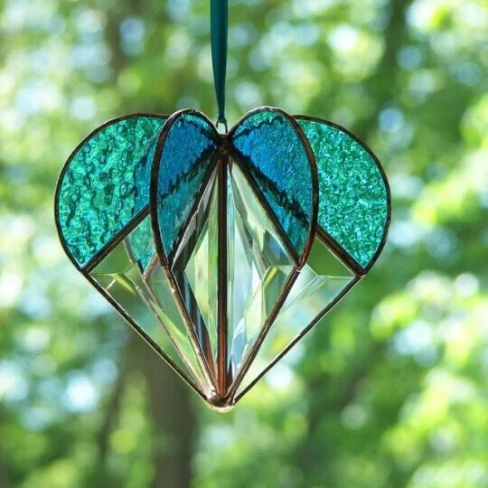 💕Handmade Stained Heart-shaped Suncatcher, BUY 2 FREE SHIPPING!