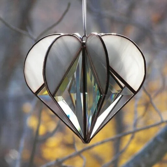 💕Handmade Stained Heart-shaped Suncatcher, BUY 2 FREE SHIPPING!