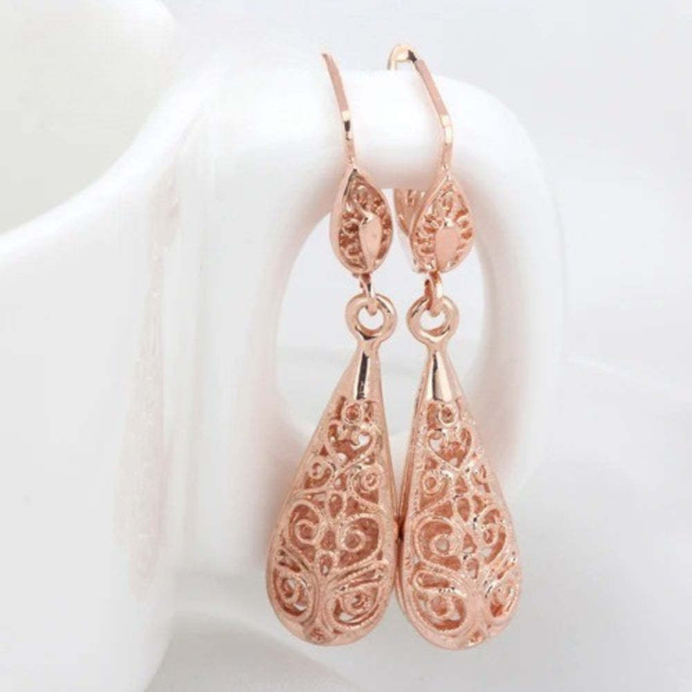 Vintage rozéarany tekercsmintás filigrán ľahké kvapkové náušnice-Eleanor Hart SK