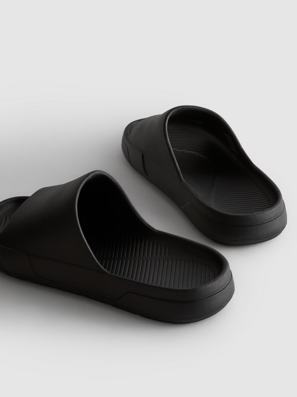 Claquettes Noir