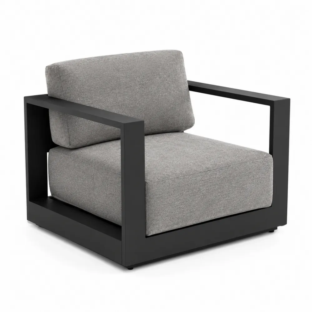 Fauteuil en aluminium avec coussins en tissu gris