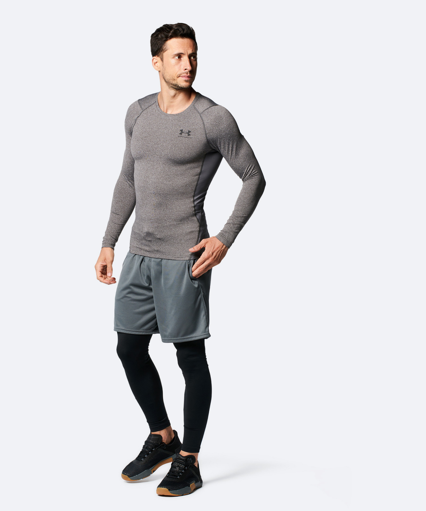 UAコールドギアアーマー クルーネック シャツ（トレーニング/MEN） Charcoal Light Heather(019)