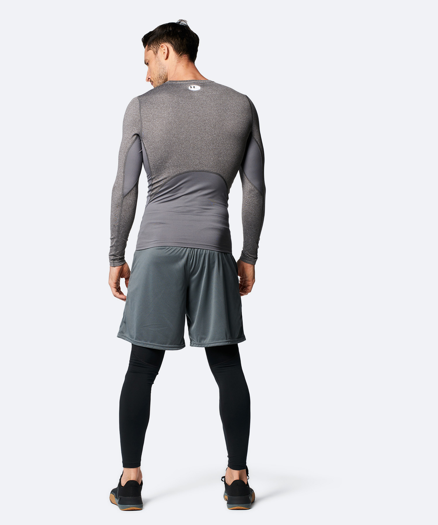 UAコールドギアアーマー クルーネック シャツ（トレーニング/MEN） Charcoal Light Heather(019)