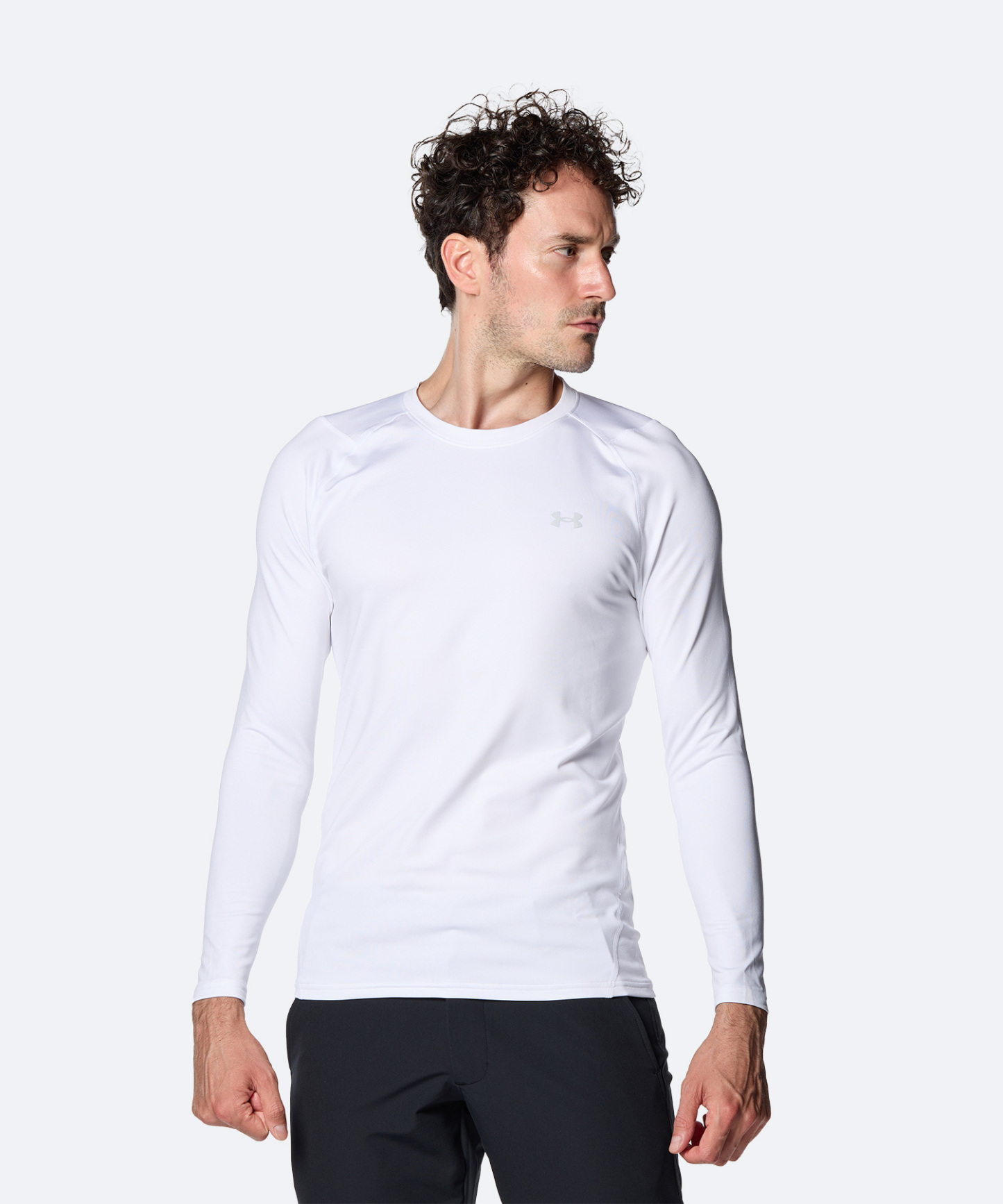 UAコールドギア フィッティド ロングスリーブ クルーネック シャツ（ゴルフ/MEN） White / Halo Gray(100)