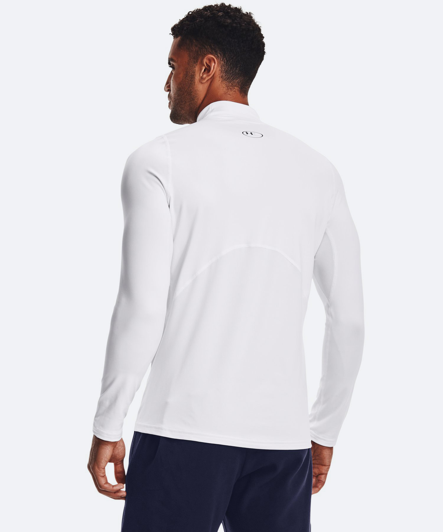 UAコールドギアアーマー フィッティド ロングスリーブ モックネック シャツ（トレーニング/MEN） White / Black(100)