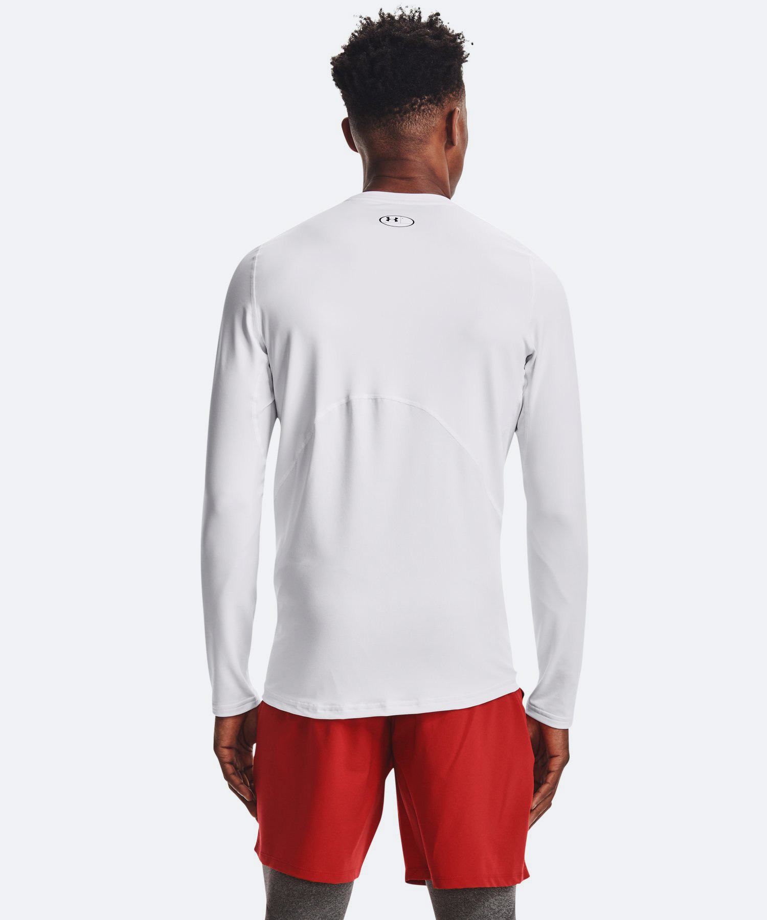 UAコールドギアアーマー フィッティド ロングスリーブ クルーネック シャツ（トレーニング/MEN） White / Black(100)