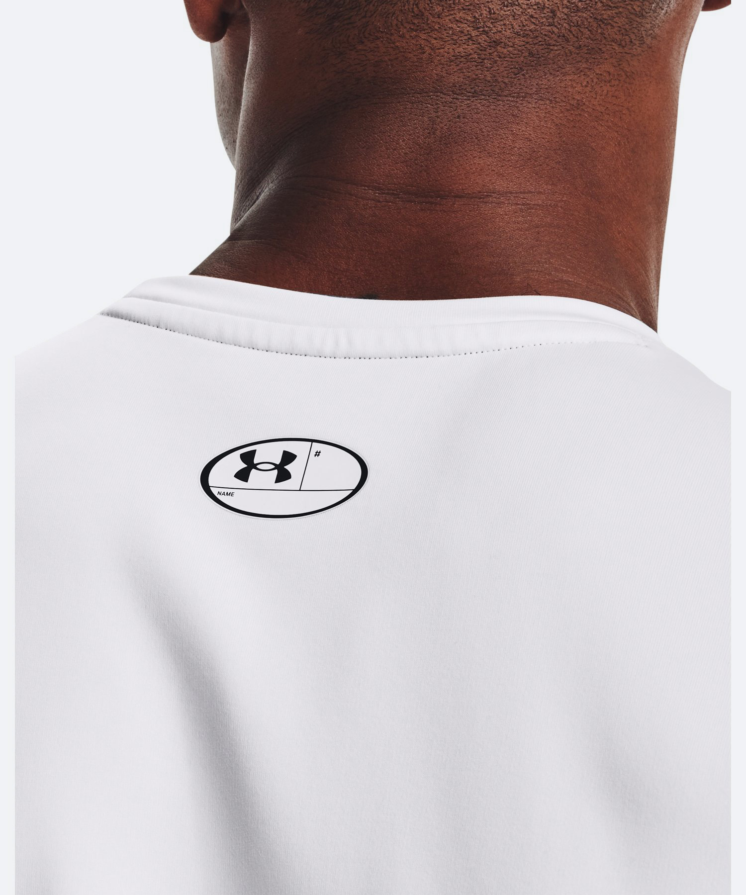 UAコールドギアアーマー フィッティド ロングスリーブ クルーネック シャツ（トレーニング/MEN） White / Black(100)