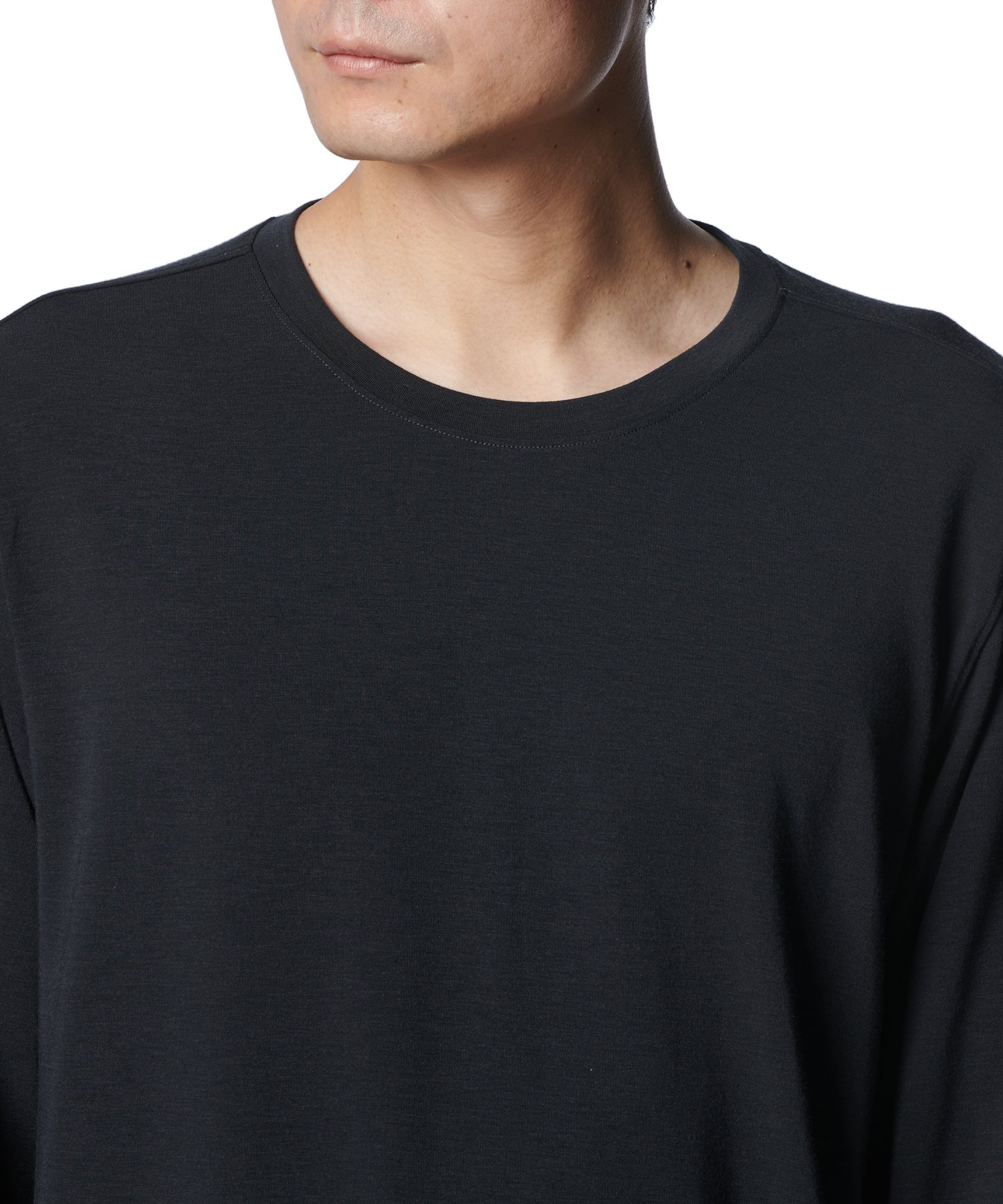 UAアスリートリカバリー スリープ ロングスリーブ シャツ（リカバリー/UNISEX） Black(001)