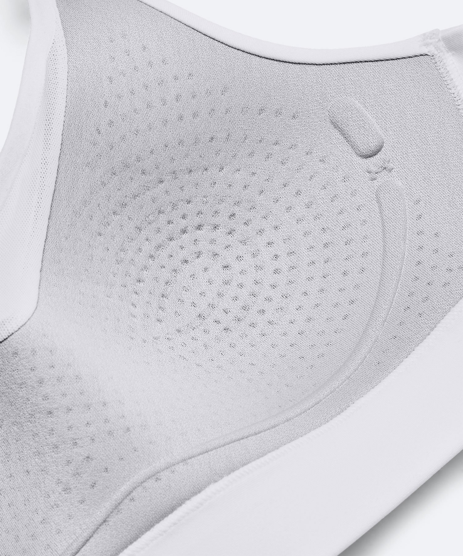 UAインフィニティブラ2.0 ハイサポート（トレーニング/WOMEN） White / White(101)