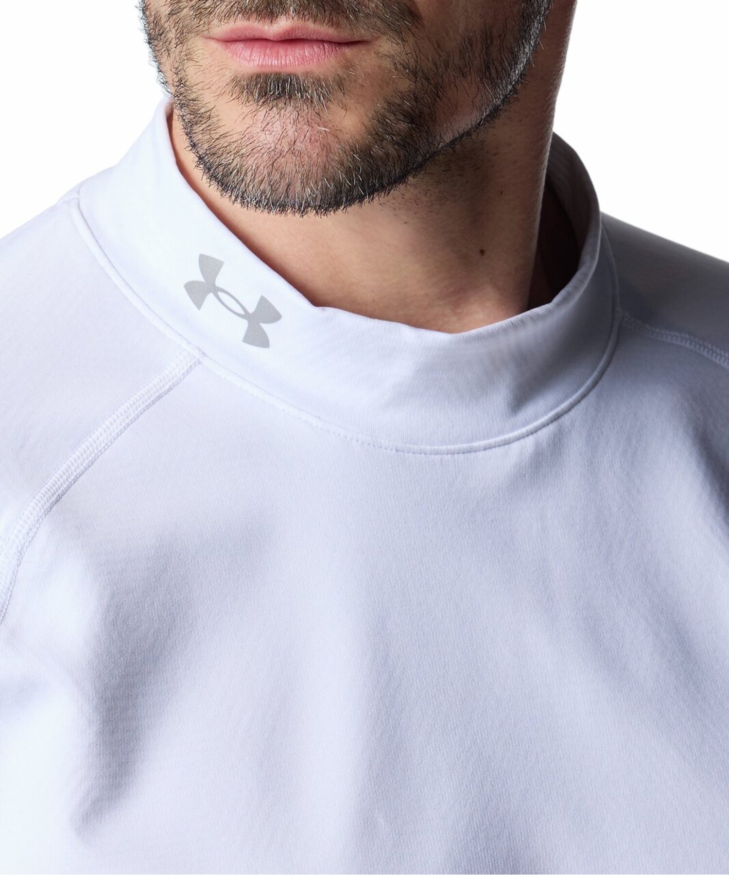 UAコールドギアインフラレッド フィッティド ロングスリーブ モックネック シャツ（ゴルフ/MEN） White / Metallic Silver(100)