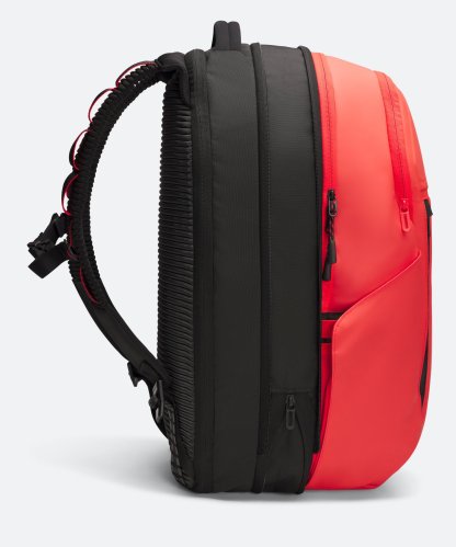 UAノーウェイ バックパック（トレーニング/UNISEX） Racer Red / Black(713)