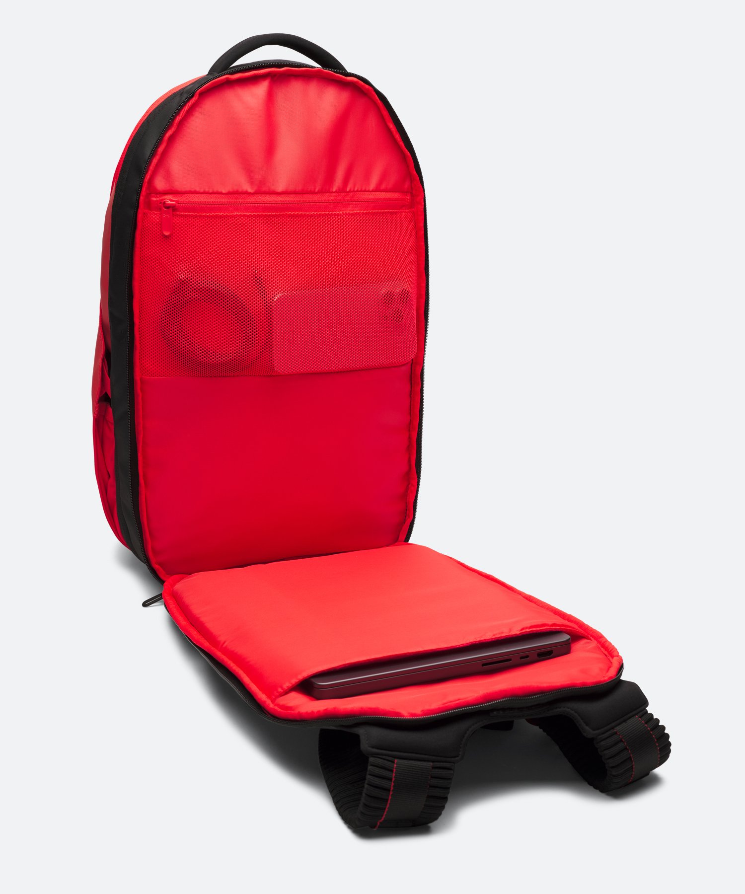 UAノーウェイ バックパック（トレーニング/UNISEX） Racer Red / Black(713)