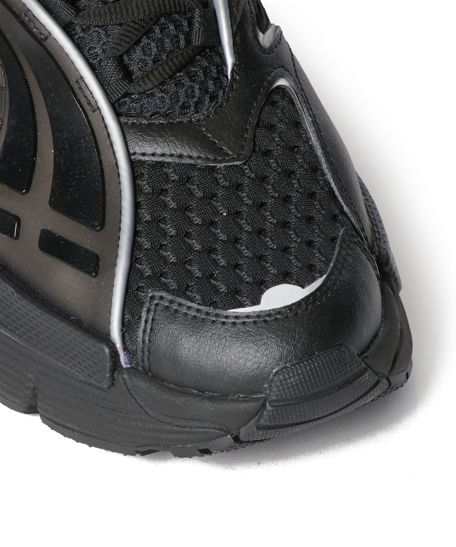 UAアイコン96（ライフスタイル/UNISEX） Black / Black(001)